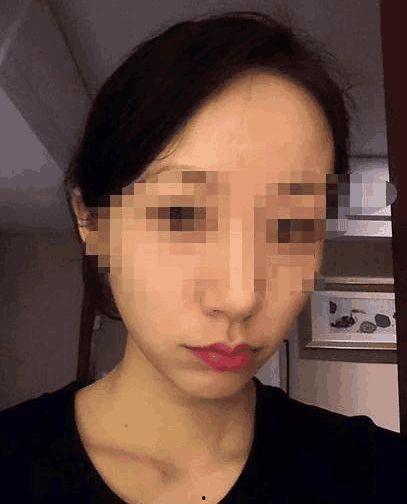 男子吃瓜网恋视频,男子吃瓜视频见证网恋真相